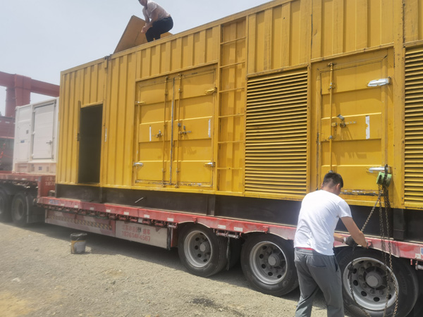 承留镇除了负载情况和发动机维护,还有哪些因素会影响 200kw 柴油发电机的油耗?
